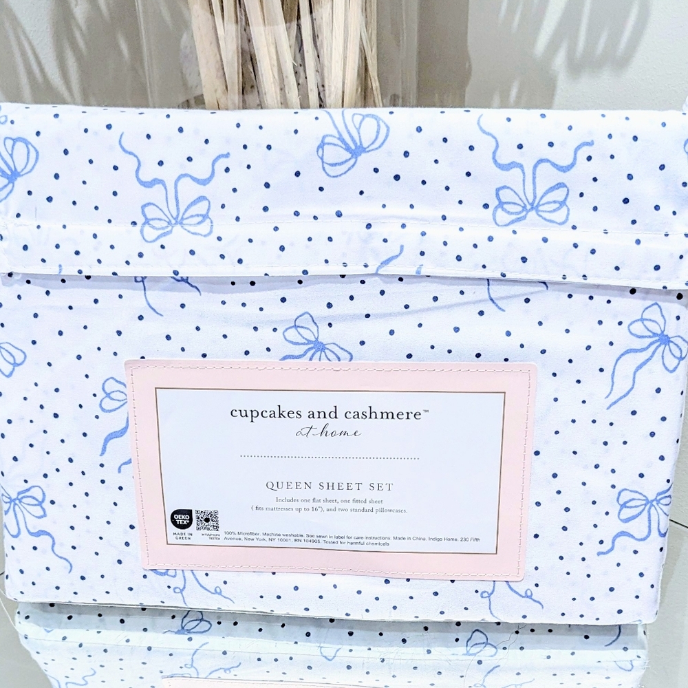 NEW Cupcakes and Cashmere QUEEN Sheet Set BLUE Ribbon Bows Coquette VIRAL
